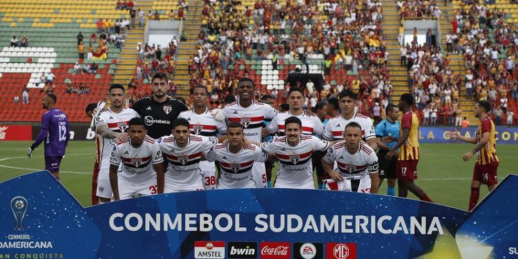 San Lorenzo x São Paulo: prováveis escalações e informações do jogo pela Sul-Americana