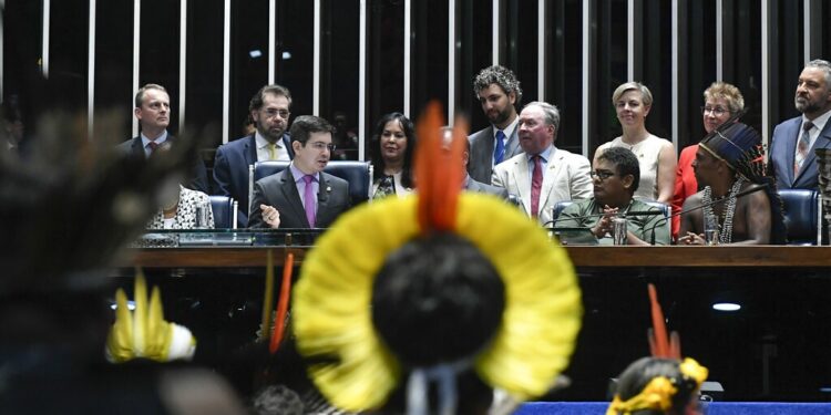 Na Cúpula da Amazônia, indígenas devem pedir fim da exploração de petróleo em suas terras