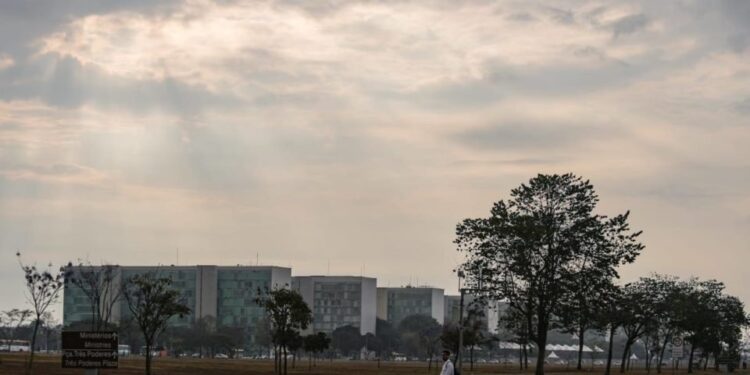 Agosto estranho: em uma hora choveu mais que a média do mês