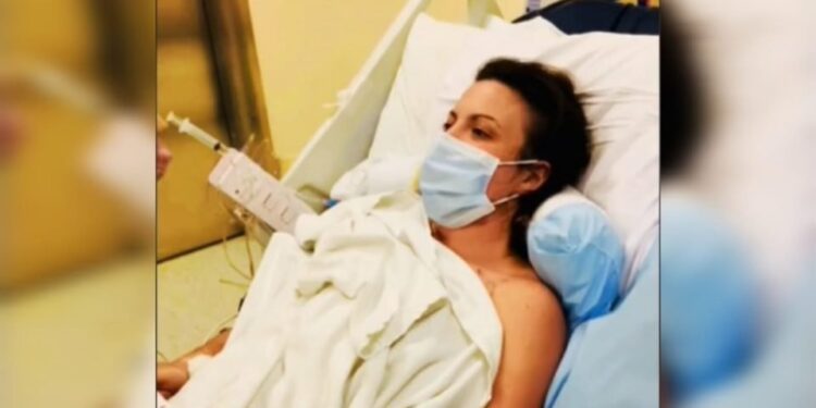 Sem pulso: mulher espera doador e vive com coração artificial há 1 ano