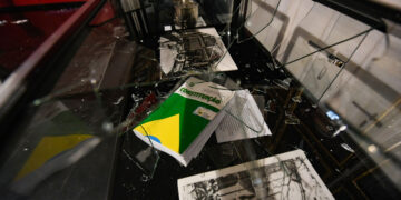 O 8 de Janeiro continua nas muitas formas de erodir uma democracia