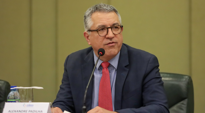 Governo mantém programa para setor de eventos com novo teto de benefícios