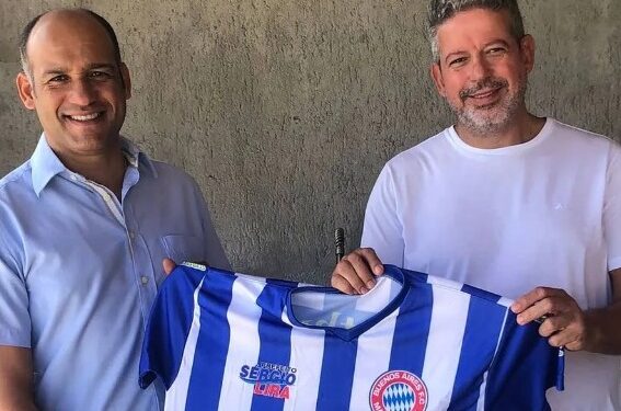 Cesar Lira é primo e apadrinhado de Arthur Lira (Foto: Reprodução/ Redes Sociais)