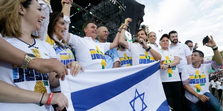 Em ano eleitoral, Marcha para Jesus é terreno político em disputa