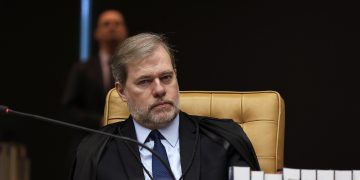 Toffoli, do STF, permite acesso a mensagens da Spoofing a dono de posto de gasolina que deu origem à Lava Jato