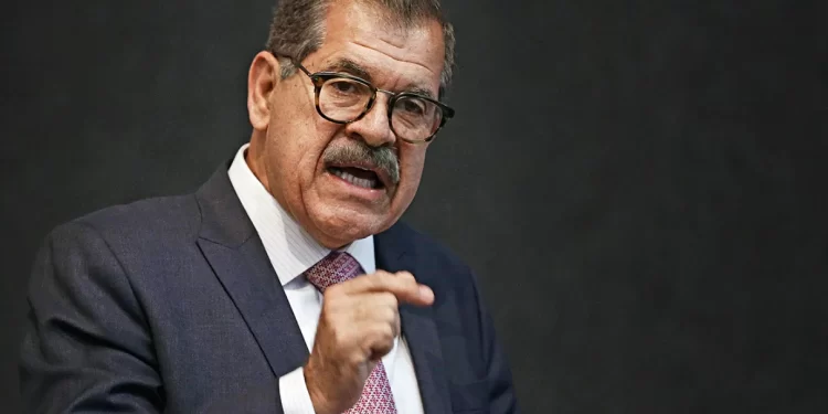 Ministro do STJ, Humberto Martins vira réu em negociação milionária envolvendo terreno em AL