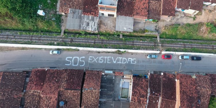 GRAVE! Braskem contraria CPI e acelera obra considerada ilegal por moradores de bairro isolado em Maceió