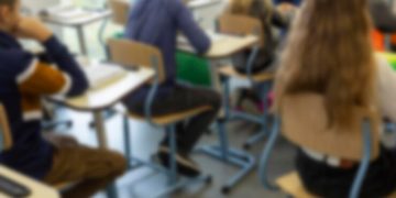 Reforma do Novo Ensino Médio: relatório define novas diretrizes e inclui Espanhol no currículo