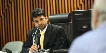 Conflito de interesses? Novo administrador judicial do caso Laginha é próximo da família de juízes do processo