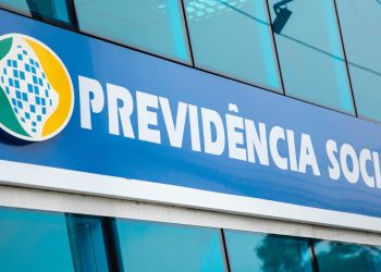 Servidores do INSS entram em greve por melhores salários