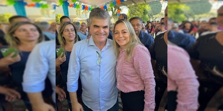 PF faz operação para apurar fraudes em cartão de vacina e mira ex-prefeito de Duque de Caxias