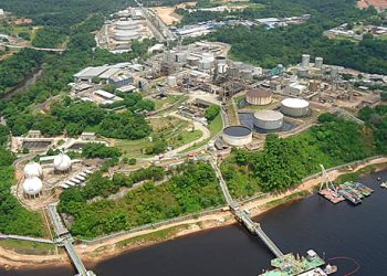 Refinaria do Amazonas paralisou produção e atua somente como terminal logístico para importação de derivados