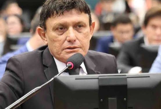 Líder na disputa por Belém, bolsonarista Éder Mauro deve ao menos R$ 30 mil de IPTU