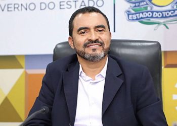 Governador do Tocantins é alvo de busca da PF em operação sobre fraude em cestas básicas