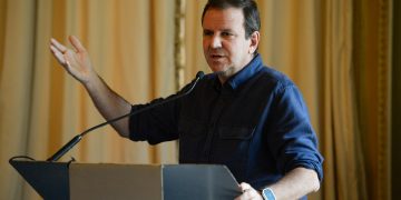 Rio terá passagens gratuitas de ônibus, BRT e VLT no dia da eleição, decreta Paes