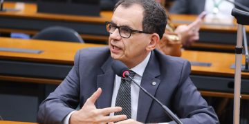 Deputado Reimont realiza debate sobre energia nuclear no RJ