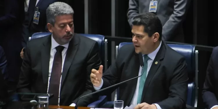 Assessoras de Lira e Alcolumbre controlam R$ 10 bilhões em emendas, hoje alvos do STF