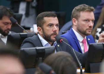 Candidato em Niterói, deputado bolsonarista mais que dobra patrimônio em 2 anos