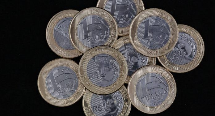 Moedas comemorativas dos 30 anos do Plano Real começam a circular em todo o país