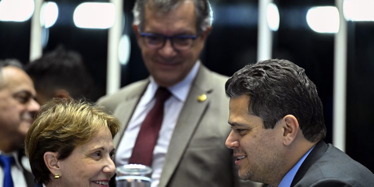 Em busca do número mágico de obras paradas por licenciamento ambiental