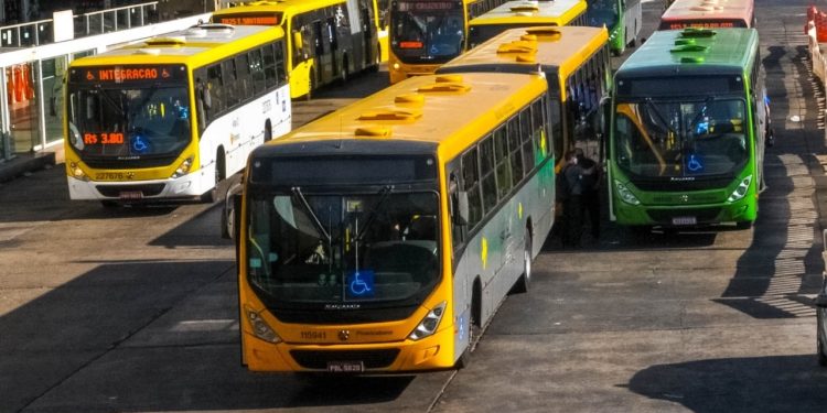 Semob anuncia novas linhas e aumento de viagens para regiões do DF