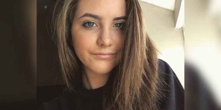 Jovem descobre tumor no cérebro após confundir sintomas com insolação