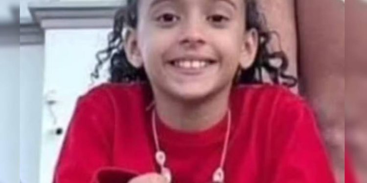 Morre menina baleada por policial penal durante briga de trânsito