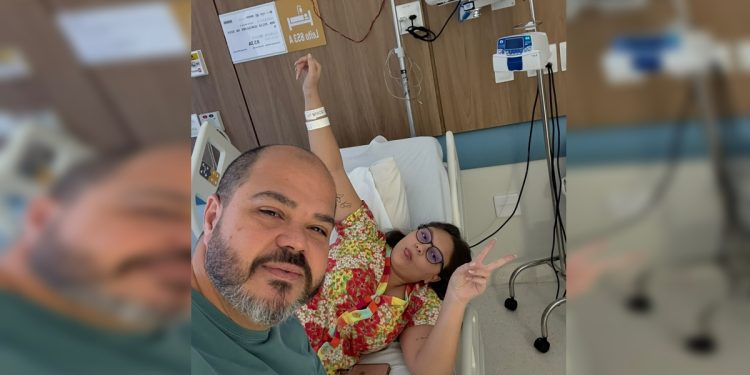 Jovem com rara doença genética precisa de remédio de R$ 50 mil a dose