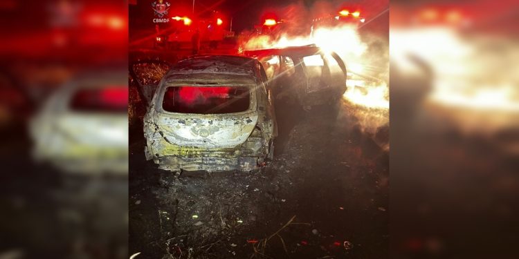 Acidente na DF-180 causa incêndio e deixa dois mortos