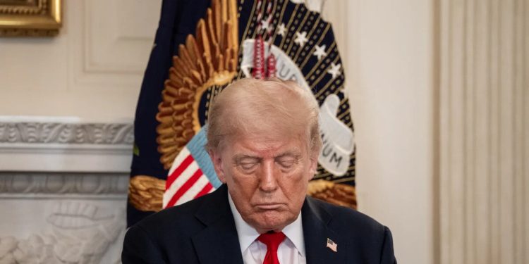 Trump destruiu a democracia nos EUA, mas não vai acabar com a nossa