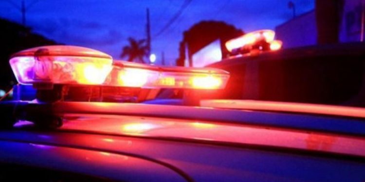 Major da PM é preso ao tentar entrar em presídio com celulares na BA