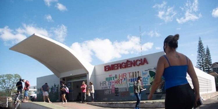 Mais de 19 mil pessoas esperam para fazer endoscopia digestiva no DF