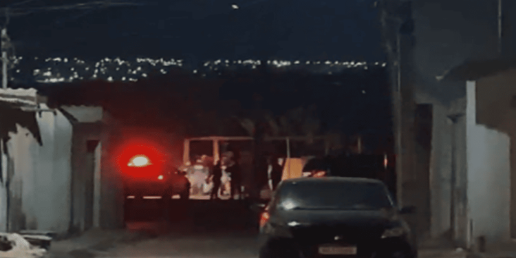 Atirador abre fogo contra PM, foge e se esconde em área de mata no DF