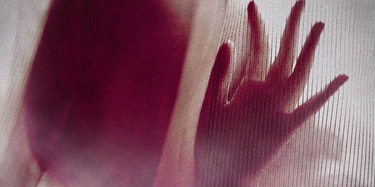 Professor é preso por pedir nudes de alunas em troca de boas notas