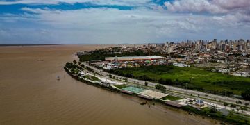 COP30 escancara crise de moradia, energia e água em Belém