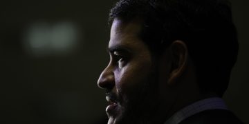 Jorge Messias no STF acena para evangélicos, mas levanta dúvidas sobre direito ao aborto