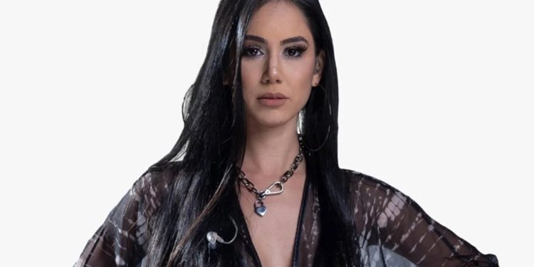 “Em choque”, diz cantora Allana Macedo após tragédia envolvendo ônibus