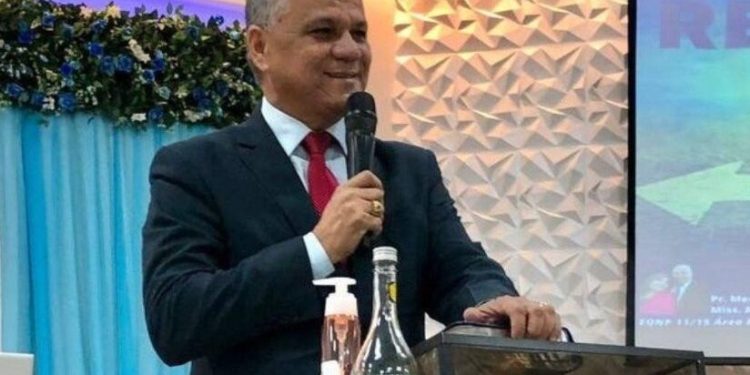 Deputado quer criar premiação para quem promove valores cristãos no DF