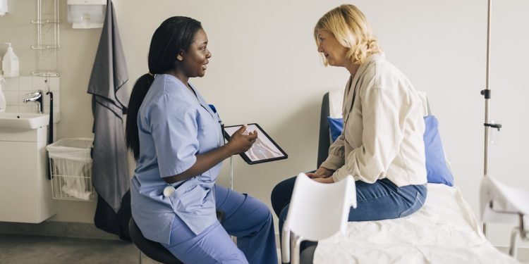 Menopausa e memória: entenda por que a fase altera funções cerebrais