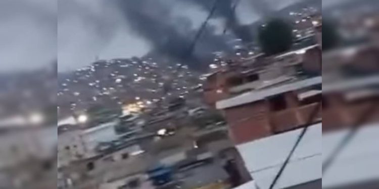 Sangue e fogo no Alemão: polícia persegue 100 do Comando Vermelho