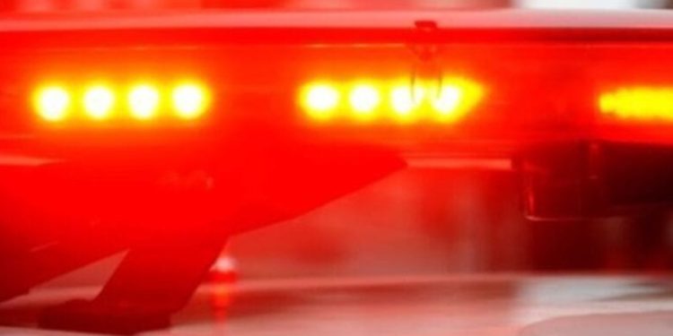 Homem agride ex-mulher e leva bebê no colo portando maconha e crack