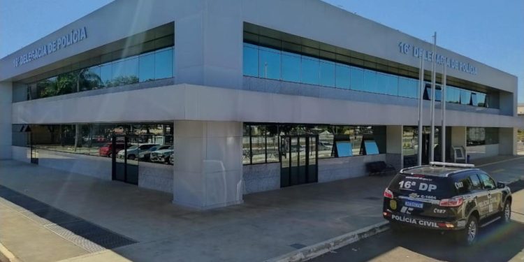 No DF, pai simulou morte da filha por overdose e lavou sangue da jovem