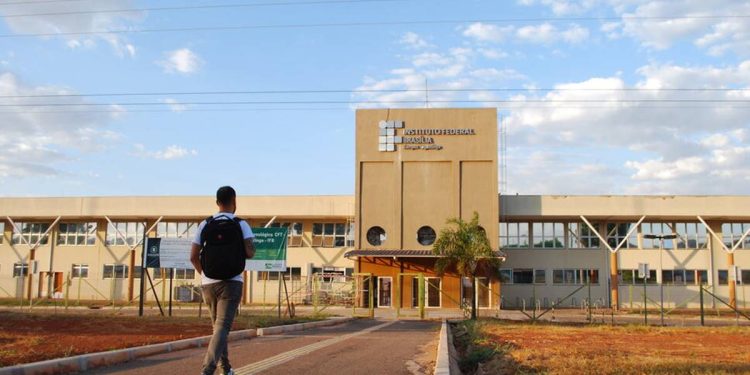 IFB abre seleção com 2,6 mil vagas para cursos técnicos gratuitos