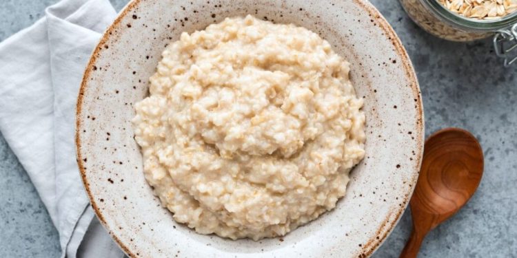Receita de mingau de aveia proteico para emagrecer e ganhar massa