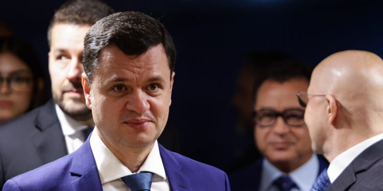 Defesa revela como Anderson Torres recebeu notícia de que seria preso