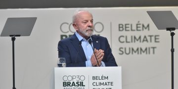 Lula dita o tom da COP30 com discurso forte que defende caminho para o fim dos fósseis