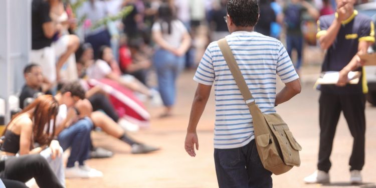 Enem 2025: Estudantes do DF encaram segundo dia de prova com confiança