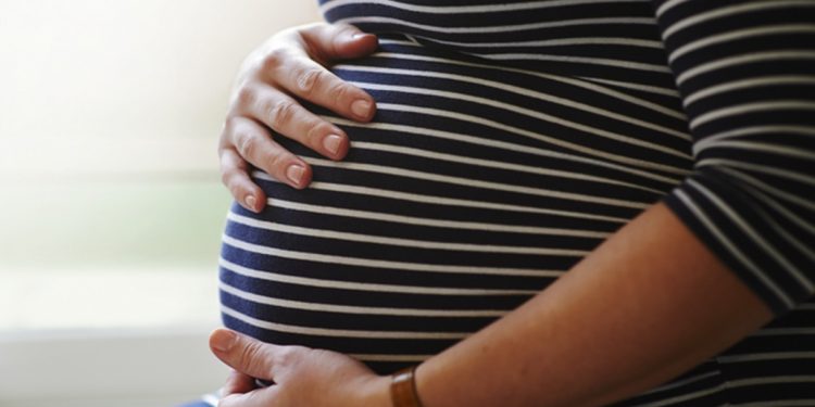 PL que garante ala separada a quem sofreu perda gestacional é aprovado