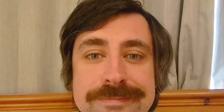 Homem tem dor repentina e não sente a genitália há 18 anos. Entenda