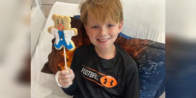 Menino de 11 anos sofre AVC após acidente em escola. Veja o vídeo